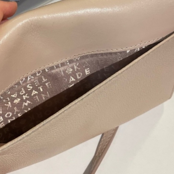 Kate Spade Pearl Blush Clutch Crossbody Bag - Picture 8 of 16